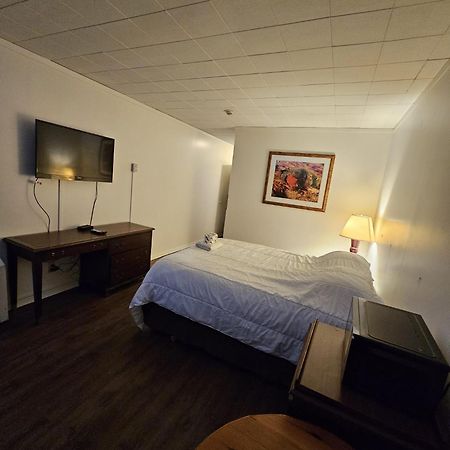 The Brunswick Hotel Complex Parry Sound Zewnętrze zdjęcie