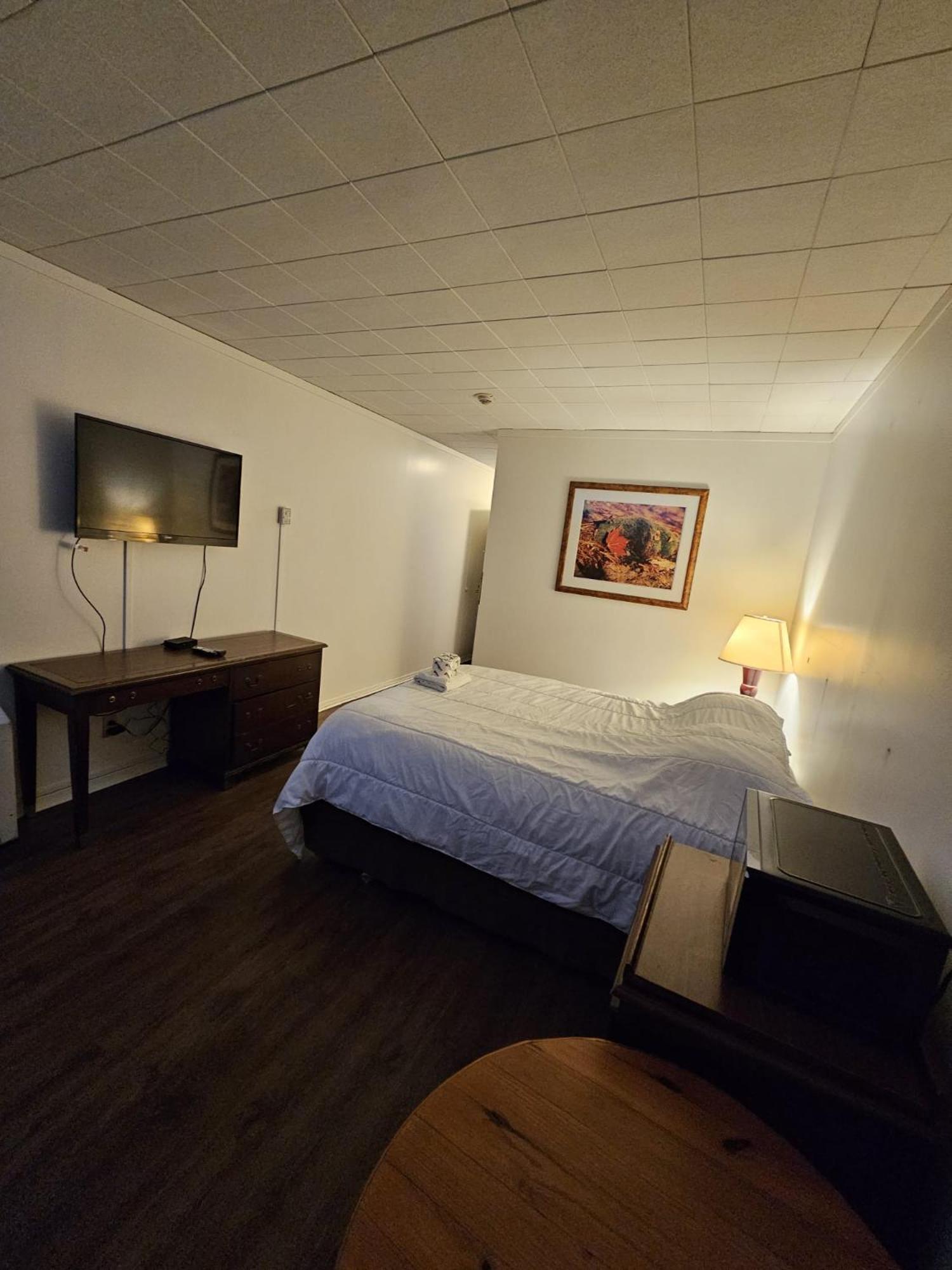 The Brunswick Hotel Complex Parry Sound Zewnętrze zdjęcie